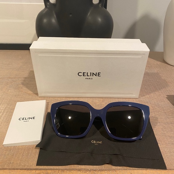 Celine CL40198F 90A Sunglasses - Picture 1 of 6